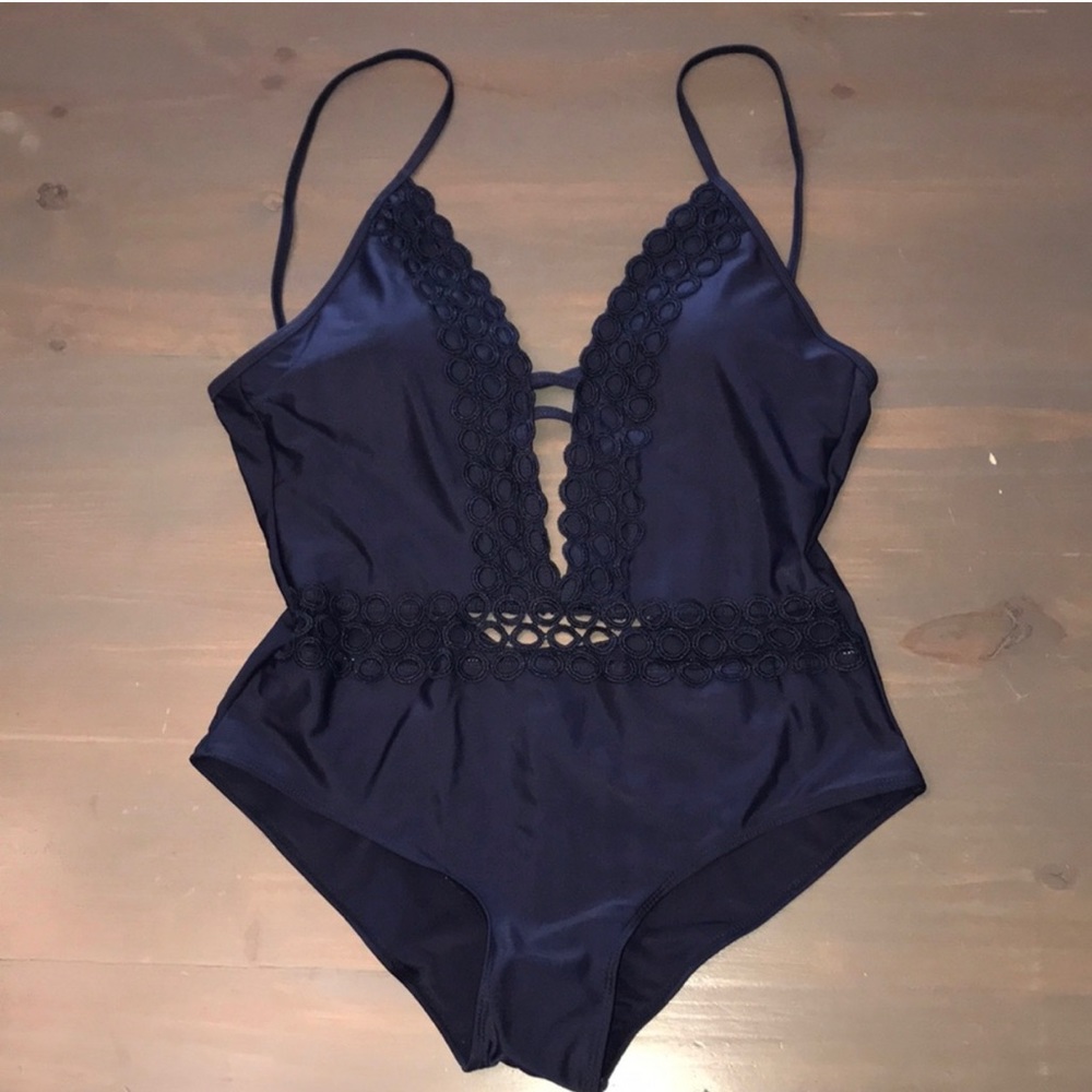 Large navy shein swimsuit